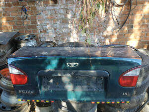 Заднее лядо крышка багажника сенс Daewoo sens