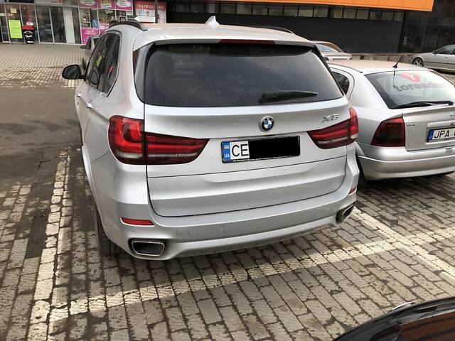 Задний бампер (M-Paket) на BMW X5 F15 2013-2018 года - Фото 9