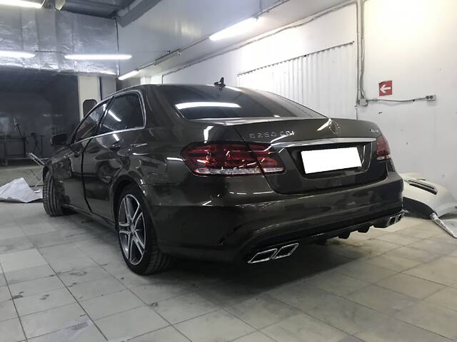 Задний бампер (стиль E63 AMG) на Mercedes-Benz E-Class W212 2013-2016 года - Фото 9