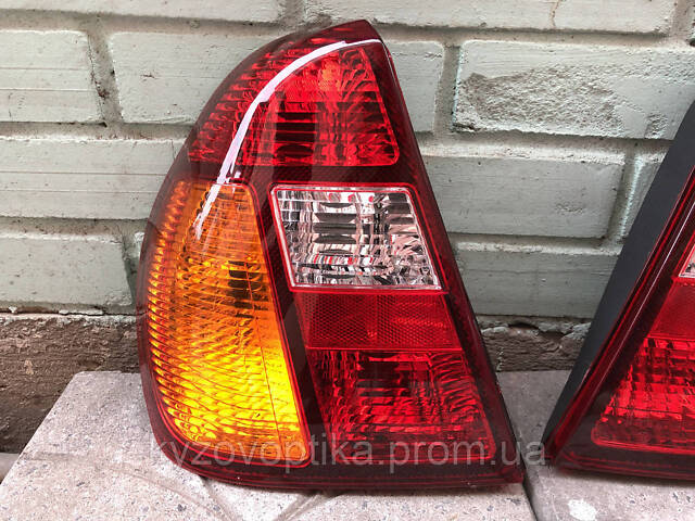 Задний фонарь правый Renault Symbol, (Рено Симбол) 2002-2008 (Depo) красно-желтый - Фото 2