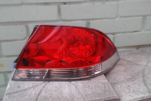 Задний фонарь прав для Mitsubishi Lancer 9 2004-2008 (TYC)