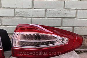 Задний Фонарь правый Ford Fusion 2014-2017 (TYC) LED