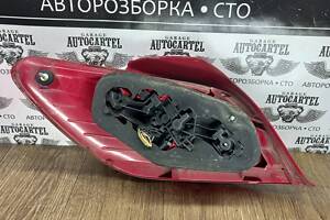 ЗАДНИЙ ФОНАРЬ ПРАВЫЙ PEUGEOT 307 LIFT 557674B