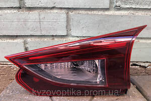 Задний Фонарь правый внутренний для Mazda 3 (BM) 2013-2016 (TYC) хэтчбек