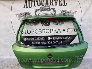 Задня ляда кришки багажника Skoda Fabia 2 універсал 21621406