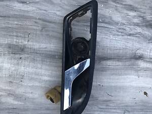 Задняя правая ручка открывания двери Skoda Octavia A5 1.6 бензин лифтбек 2005 г, б/у. 1Z0 837 248