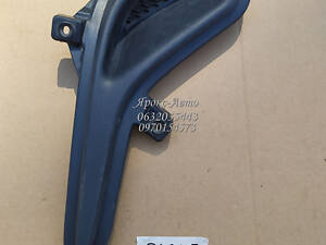 Заглушка (решетка) противотуманных фар бампера переднего правая Hyundai Accent 2011 000051047