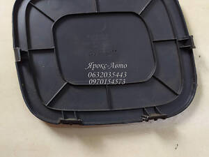 Заглушка обшивки двери задней ляды (правая) Hyundai Santa Fe 000050987
