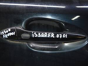 Заглушка внешней ручки перед прав Lexus IS250/IS300/IS350 06-13 (01) черный цвет 69217-53020