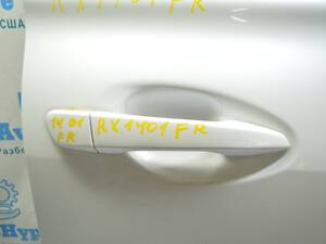Заглушка внешней ручки перед правой Lexus RX350 RX450h 10-15 69217-48020