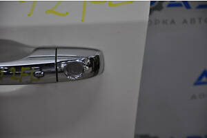 Заглушка внешней ручки передняя левая Dodge Journey 11-хром
