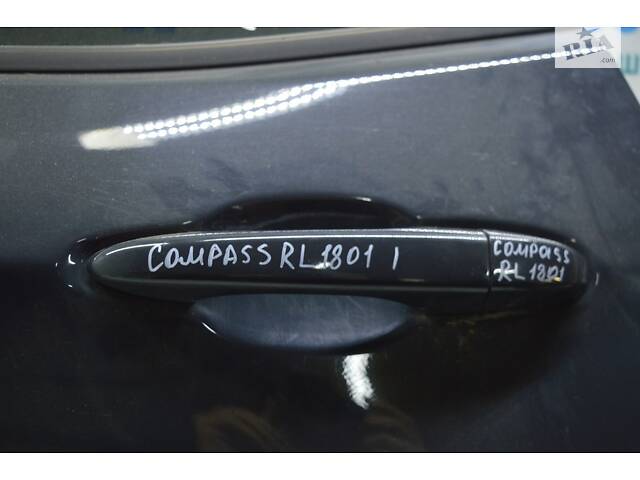 Заглушка внешней ручки задней левой Jeep Compass 17- 5SV52DX8AB
