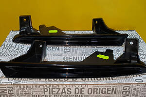Заглушки ДХО, вставки под фары Renault Megane 3 Рено Меган 3 2012-2013 Код: 601985427R