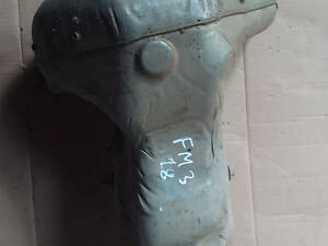 Защита коллектора Ford Mondeo 3, 1.8, б/у.