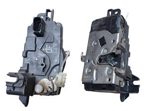 Замок двери передней левой 13210748 OPEL ZAFIRA B 2005-2014