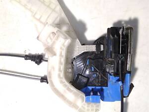 Замок двери задней правой электрический 5 пинов 81420C1000 HYUNDAI Sonata LF 14-20