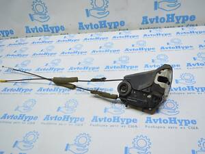 Замок двери зад прав Toyota Avalon 05-12 69050-AC030