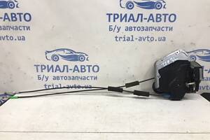 Замок двери задний левый Toyota Avensis T27 2.0 DIESEL 2009 (б/у)