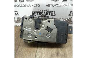 Замок дверки передній правий Opel Astra H, Zafira B, 4PIN 13210749