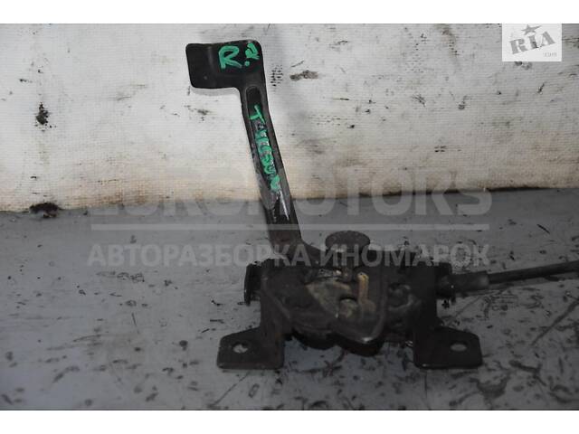 Замок капота (правый руль) Hyundai Tucson 2004-2009 100250