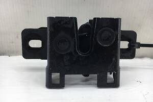 Замок капота левый LAND ROVER FREELANDER 2 L359 2010-2012 LR007600