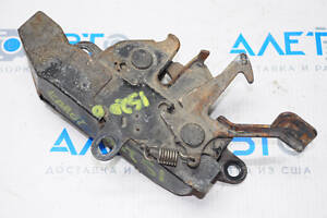 Замок капота Lexus IS200 IS300 99-05