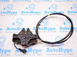 Замок капота Toyota Sequoia 2008-2022 6,351E+15