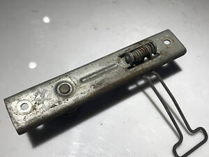 Замок капота верхний (защёлка, крюк) Nissan Primastar 2002-2016 8200677854