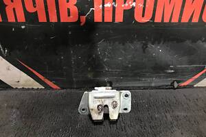 Замок кришки багажника Mitsubishi Outlander MR959620 5011