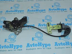 Замок крышки багажника TOYOTA AVALON 05-12