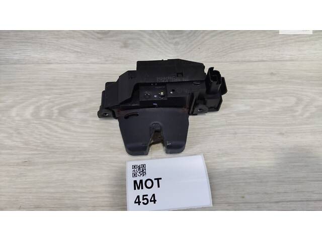 Замок ляди кришки багажника Peugeot 508 SW W23 3008 T84 5008 T87 9684648680 3-pin