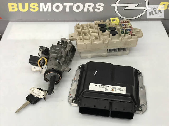 Замок зажигания с блоком ЭБУ Mitsubishi L200 2015-2022 1860C371 8637B074