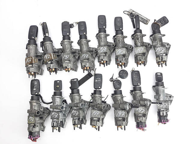 Замок зажигания / контактная группа Audi A3 (8L1) - Фото 1