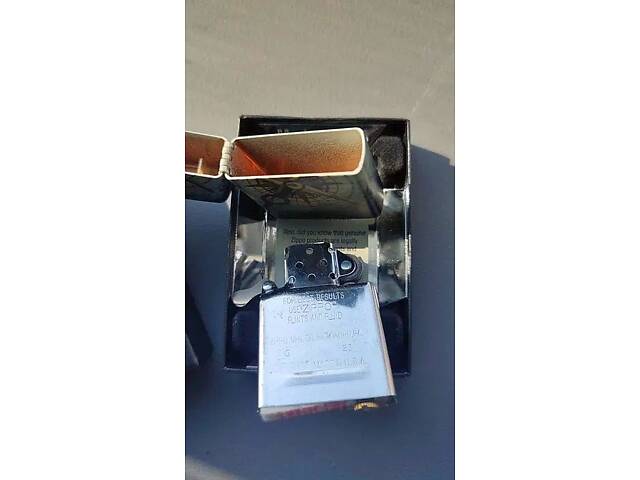 Запальничка Zippo Compass Chost двостроння світиться в темряві - Фото 6