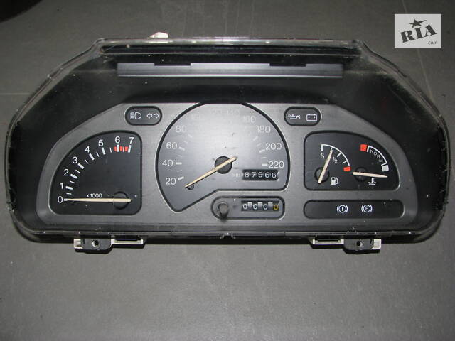 Б/у панель приборов Ford Fiesta III 1989-1994 -арт№10744-