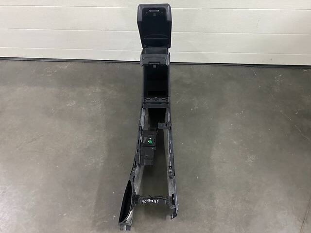 Центральная консоль/подлокотник/подлокотоник Hyundai Sonata YF 10