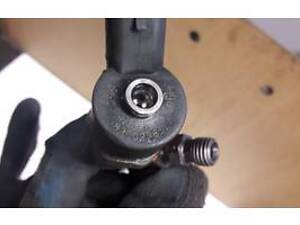 Форсунка форсунки дизельная 1.9 dci Renault Trafic 8200238528 opel vivaro nissan primastar рено трафик опель виваро
