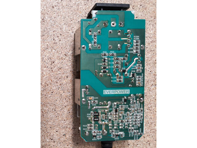 Зарядний пристрій для LiFePo4 12.8V.UltraPower EP6012F4 14,4V 5A - Фото 4