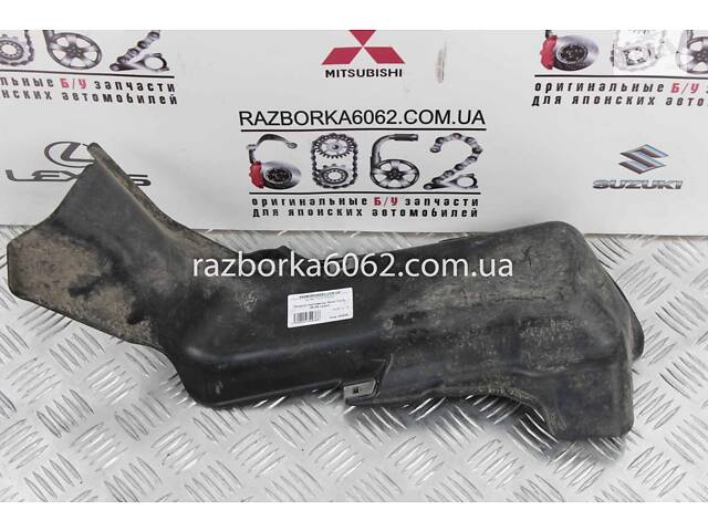 Защита горловины бака Toyota Yaris USA 2006-2009 седан 7727752030