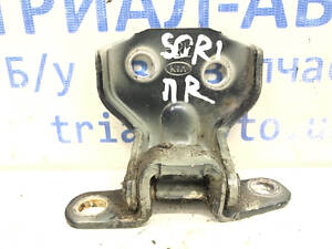 Петля двери передней правой Kia Sorento BL 2.5 DIESEL D4CB МКПП 2002 (б/у)
