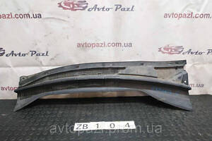 ZB0104 MN167440 Решітка забору повітря Жабо центр Mitsubishi Grandis 03- 3.1.2