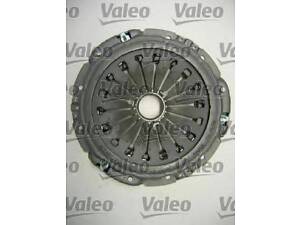 Зчеплення компл. CITROENFIATPEUGEOT JumpyScudoExpert 02-06 VALEO 826701 на FIAT SCUDO Combinato (220P)