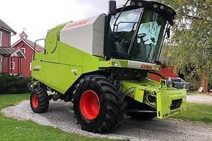 Зернозбиральний комбайн Claas Avero 2401, 2015 р.в.