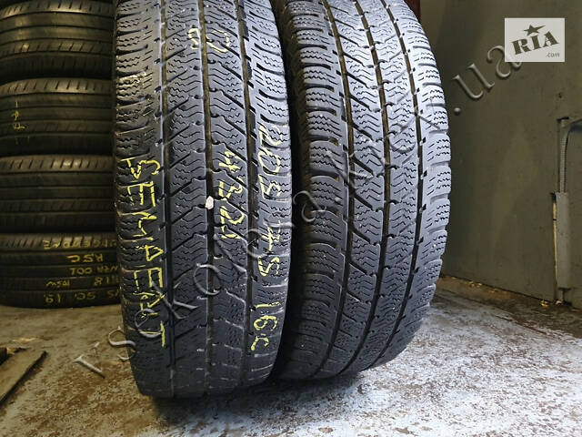 Зимние шины б/у 205/75 R16c Semperit