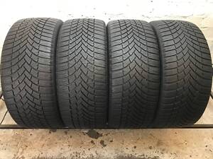 Зимові шини б/у 225/45 R17 Bridgestone Blizzak LM005