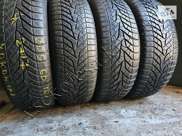 Зимові шини бу 205/60 R16 Yokohama