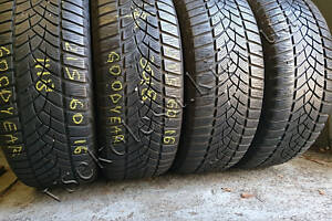 Зимові шини бу 215/60 R16 Goodyear