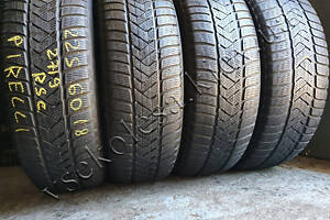 Зимові шини бу 225/60 R18 Pirelli