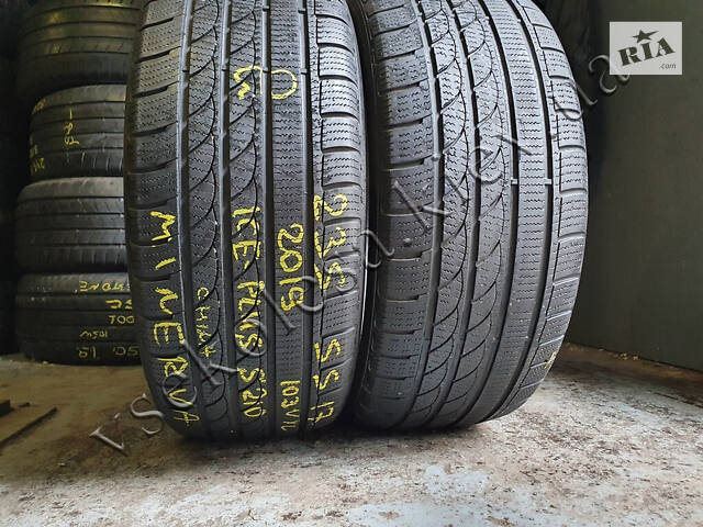 Зимові шини бу 235/55 R17 Minerva