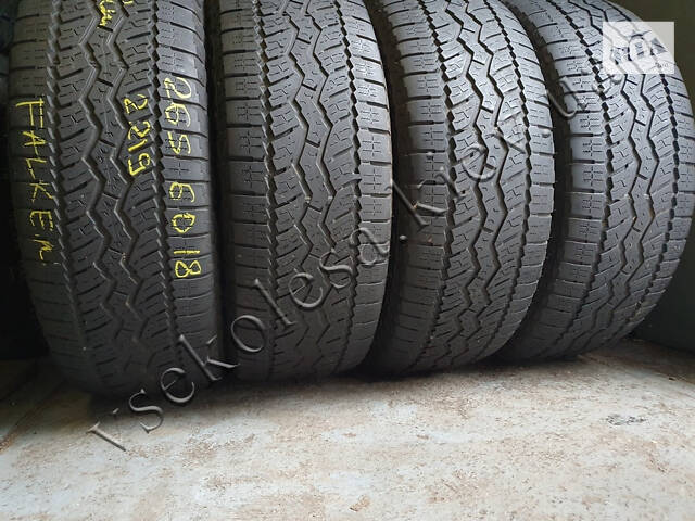 Зимние шины бу 265/60 R18 Falken